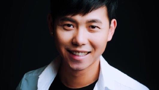 歌词我还在等待