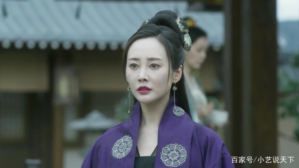 李纯吐槽张若昀打伞了又好像没打，当时的剧情有哪些隐藏的细节？