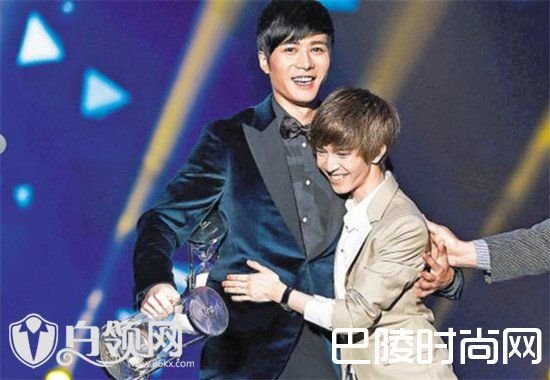 郭敬明是同性恋吗偏爱男性友人性取向备受怀疑