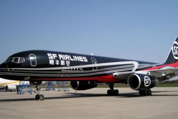 2023顺丰过年停运吗？