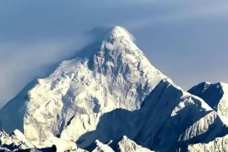 珠穆朗玛峰最新高程为多少米