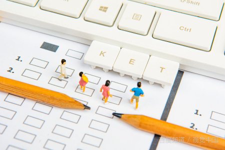 我需要 四六级历年真题，百度网盘的链接有没有呀～求哥哥姐姐们分享