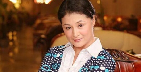 赵本山的老婆马丽娟的妹妹为啥姓于