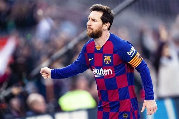 媒体称梅西将与巴萨签约10年，梅西的巅峰状态是那一场比赛？