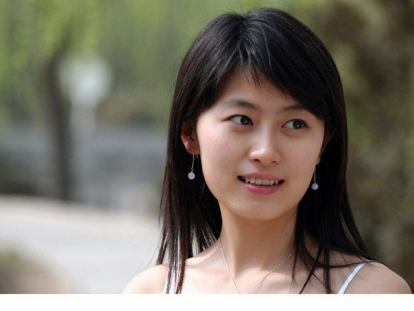 王磊静的主要经历