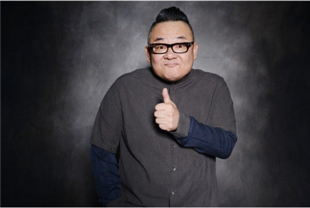 好姑娘真漂亮花儿都为你开放是什么歌