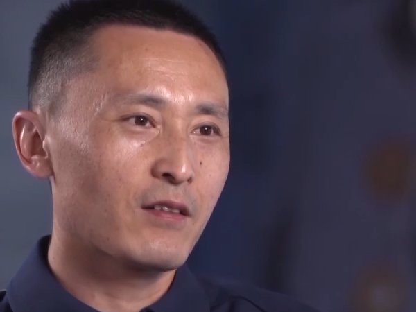 十六航天员名单