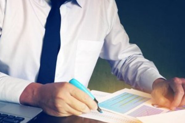 控制的基本原则包括( )