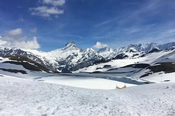 描写雪景超唯美的段落古风