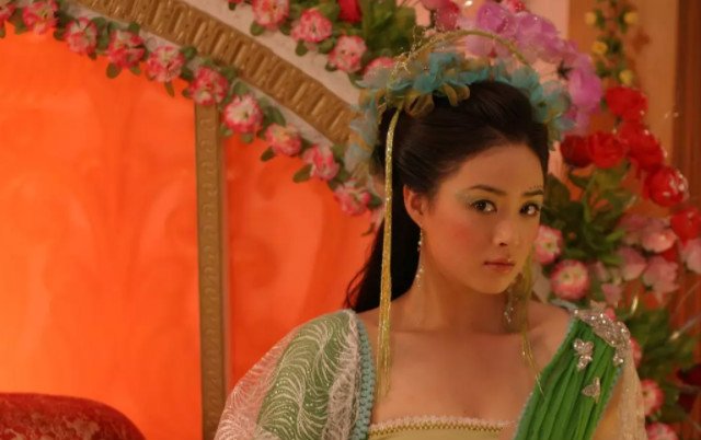 《欢天喜地七仙女》中，七位公主各和谁在一起？