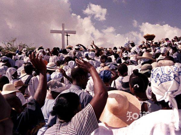 午夜惊奇：海地巫毒活僵尸