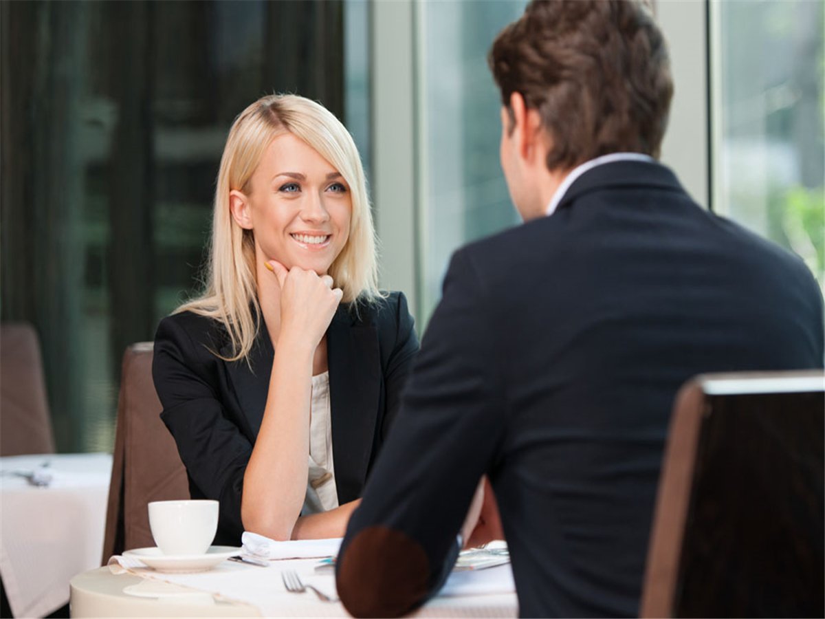 你最好的朋友背叛了你，你会怎么处理？