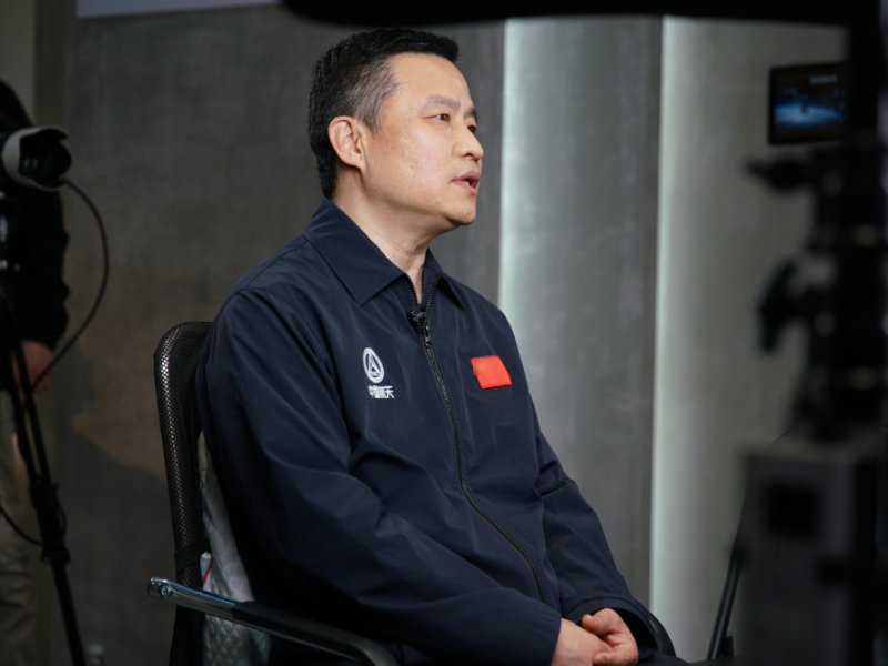 四个全国劳动模范的名字和他们的事迹