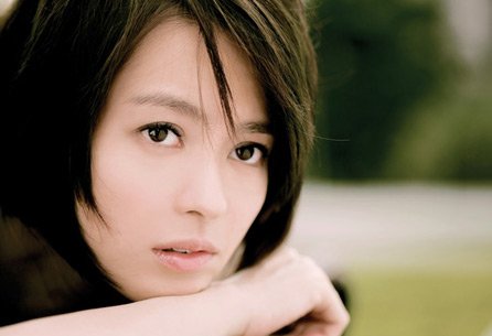 梁咏琪的短发是谁写的歌词？