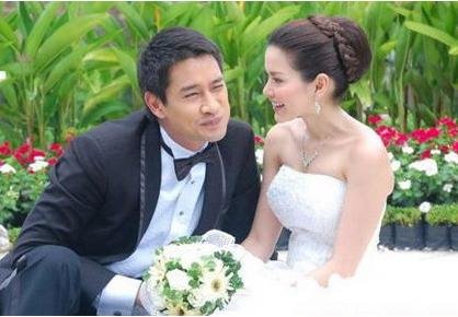 泰国电视剧《明天我依然爱你》的主要剧情是什么？