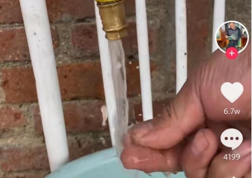 “张同学”说自己初中未毕业,他是如何火起来的?