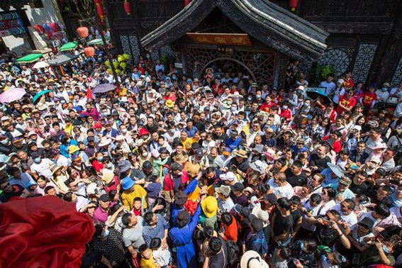 络绎不绝是的绝什么意思