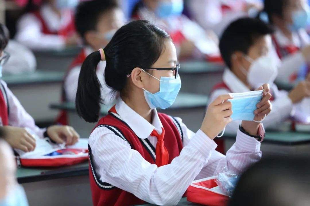 河北小学1－3年级还会不会正常开学啊？