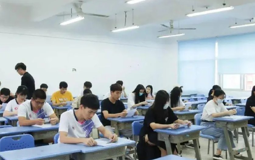 什么是新课标2卷高考试卷？