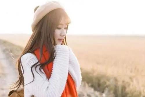 如果在交往中女人不拒绝你的哪些请求，其实就是喜欢你？