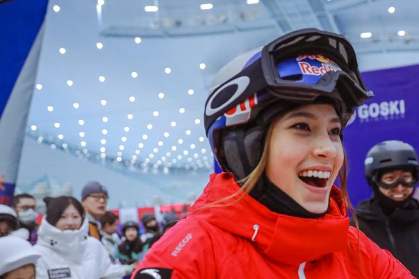 谷爱凌休息两天，仍然跑了20公里，她为何对自己如此严苛？