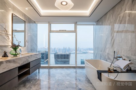 室友早上九点半洗澡，耽搁我洗漱上班咋办？