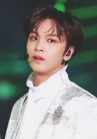 NCT成员罗渽民李楷灿确诊新冠，他的身体出现了哪些症状？