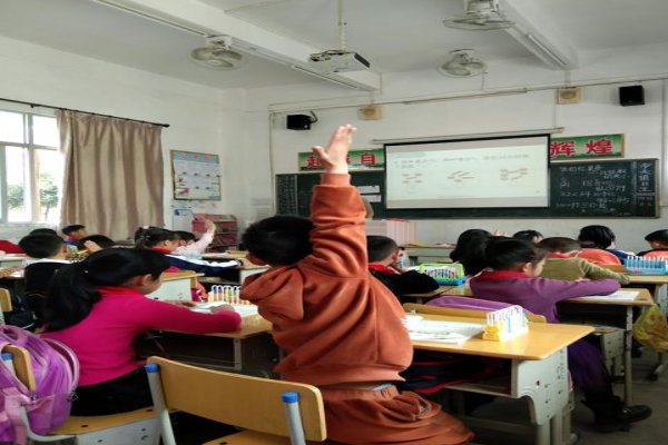 保虫宿主的名词解释