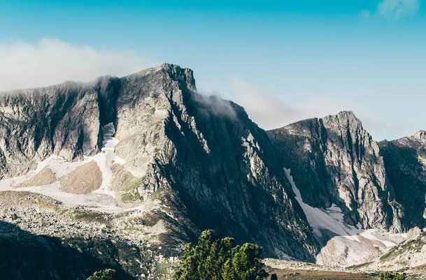 山脊是什么意思