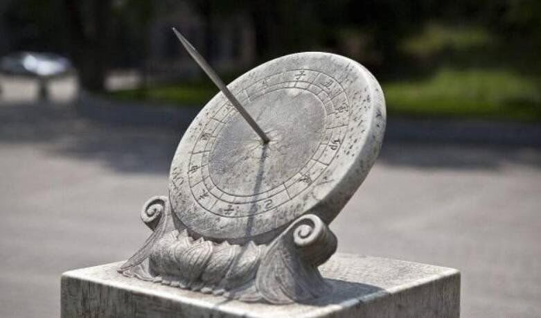 一刻钟等于多少分钟 是15分钟还是一个小时