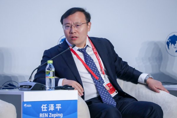 任泽平的博士导师是谁