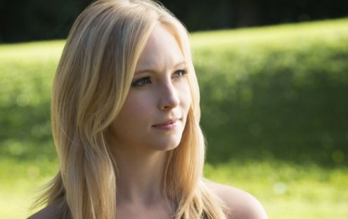 《吸血鬼日记》中Caroline的扮演者结婚了吗？