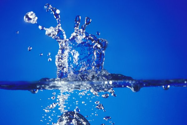 水与水蒸气的相同与不同点