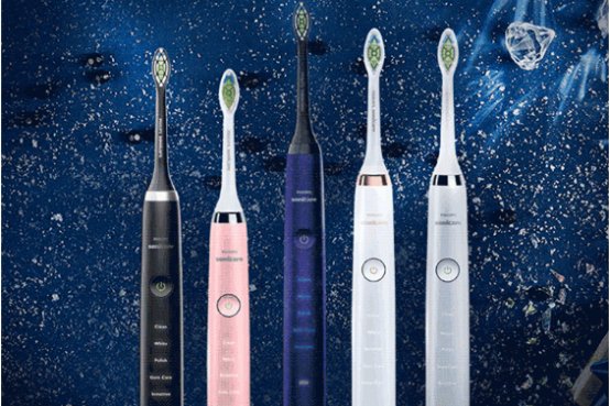 使用电动牙刷用放牙膏么？用完了怎么清洗？