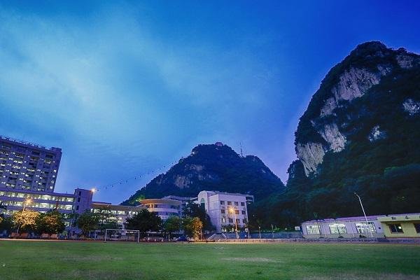 柳州普通高中有哪些学校