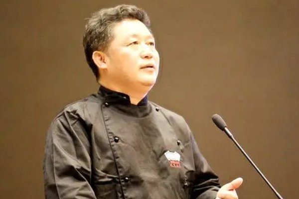 中国十大名厨师都有谁啊？