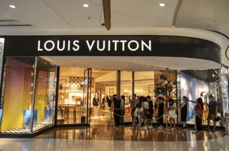 LV等国际品牌的售后也在我国内外有别，对此你怎么看？