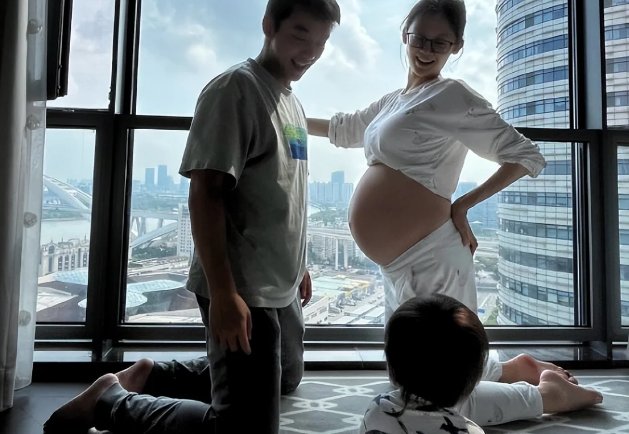 苗苗直言郑恺陪坐月子很幸福，却被网友吐槽，你觉得他们两个合适吗？