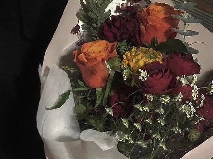 鲜花价格大涨，直接翻四倍，这到底是怎么回事？