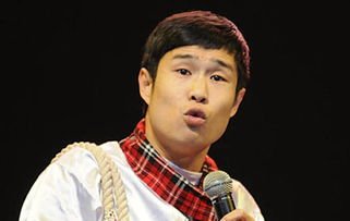 超级大明星讲了什么？