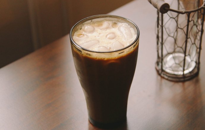 奶茶来源哪个国家产生的。