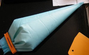 能否指点下柠檬天使蛋糕杯的美味做法?