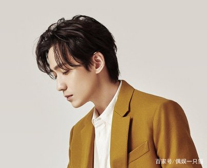 传与大7岁女友“隐婚”，爆红后的朱一龙，这些年究竟经历了什么？