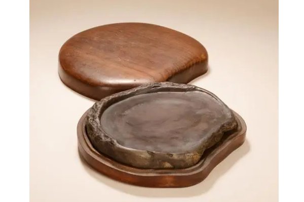 砚的组词是什么