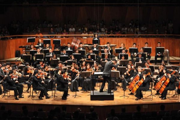 情感与形式的关系