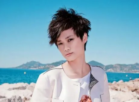 李宇春的现任丈夫是谁