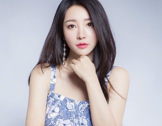 柳岩为何无人敢追，当她做深蹲的时候，网友：这谁敢娶啊？怎么回事呢？