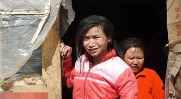 人大代表张宝艳建议买方行为应视同绑架十年起刑，你支持这一建议吗？