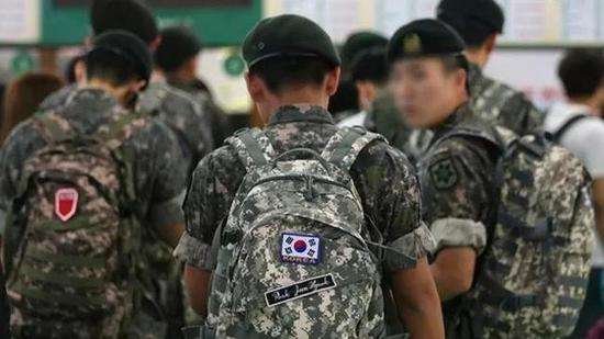 exo哪年服兵役