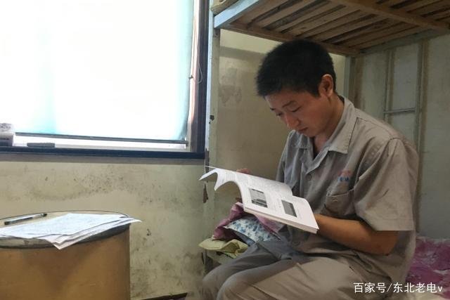 快递员破解数学界百年难题，被浙大教授请到大学讲课，他是谁呢？